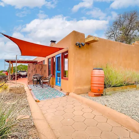 Zuri House Eclectic With Hot Tub *